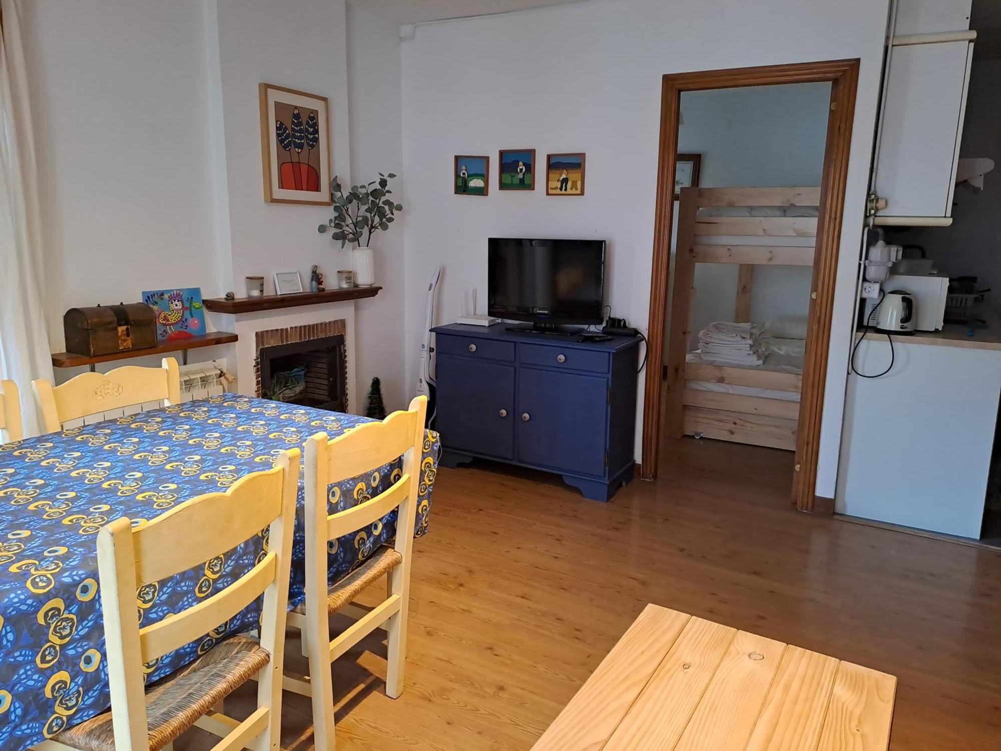 Casa Bihotz - Bonito Y Centrico Apartamento Con Garaje En Sallent Sallent de Gállego Exterior foto